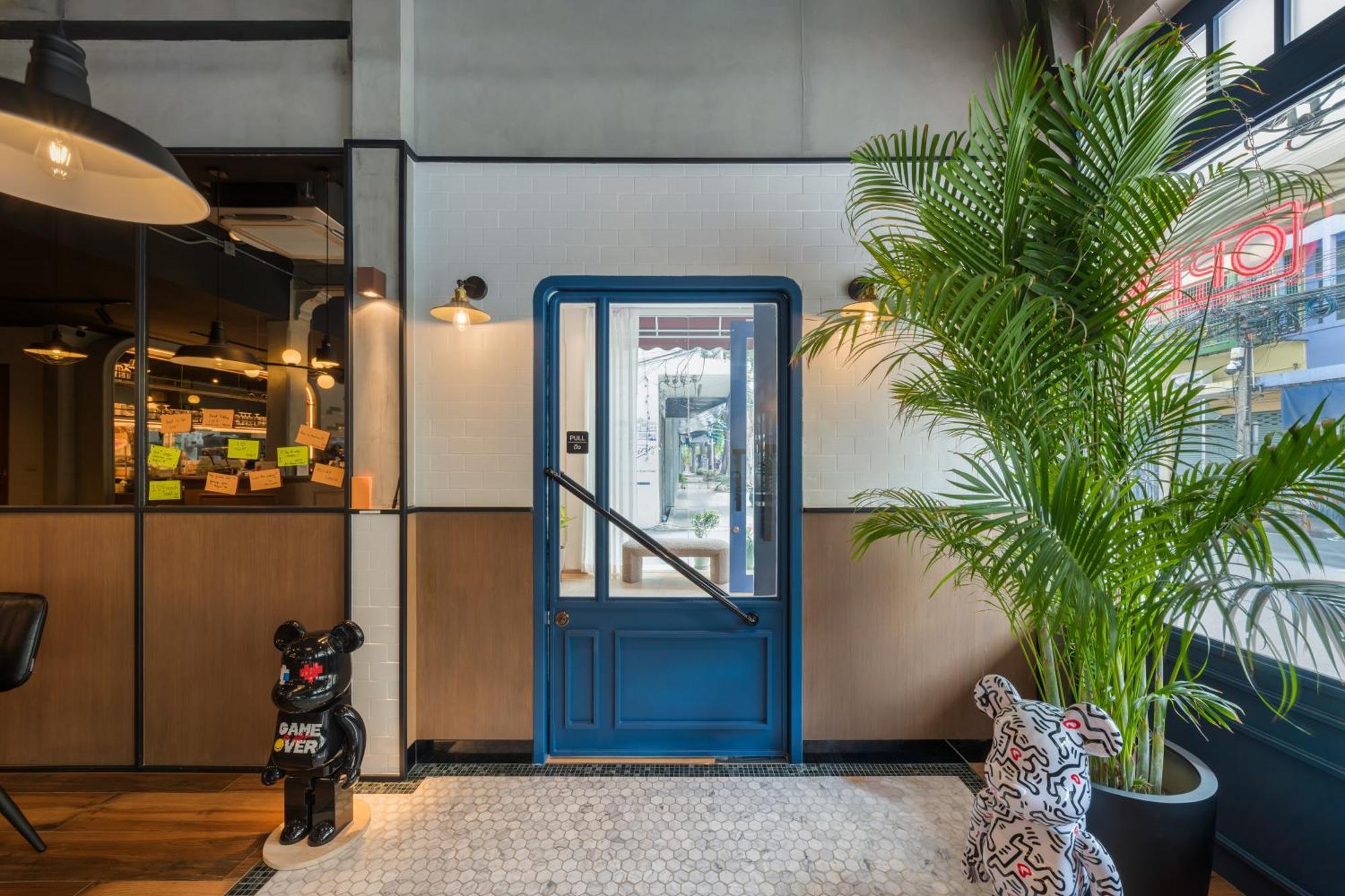فندق Upstairs At Ton Ton بانكوك المظهر الخارجي الصورة